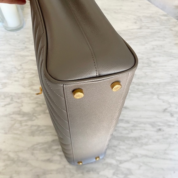 ✨SOLD✨ YSL Classic Monogram Shopper Tote - Picture 2 of 7